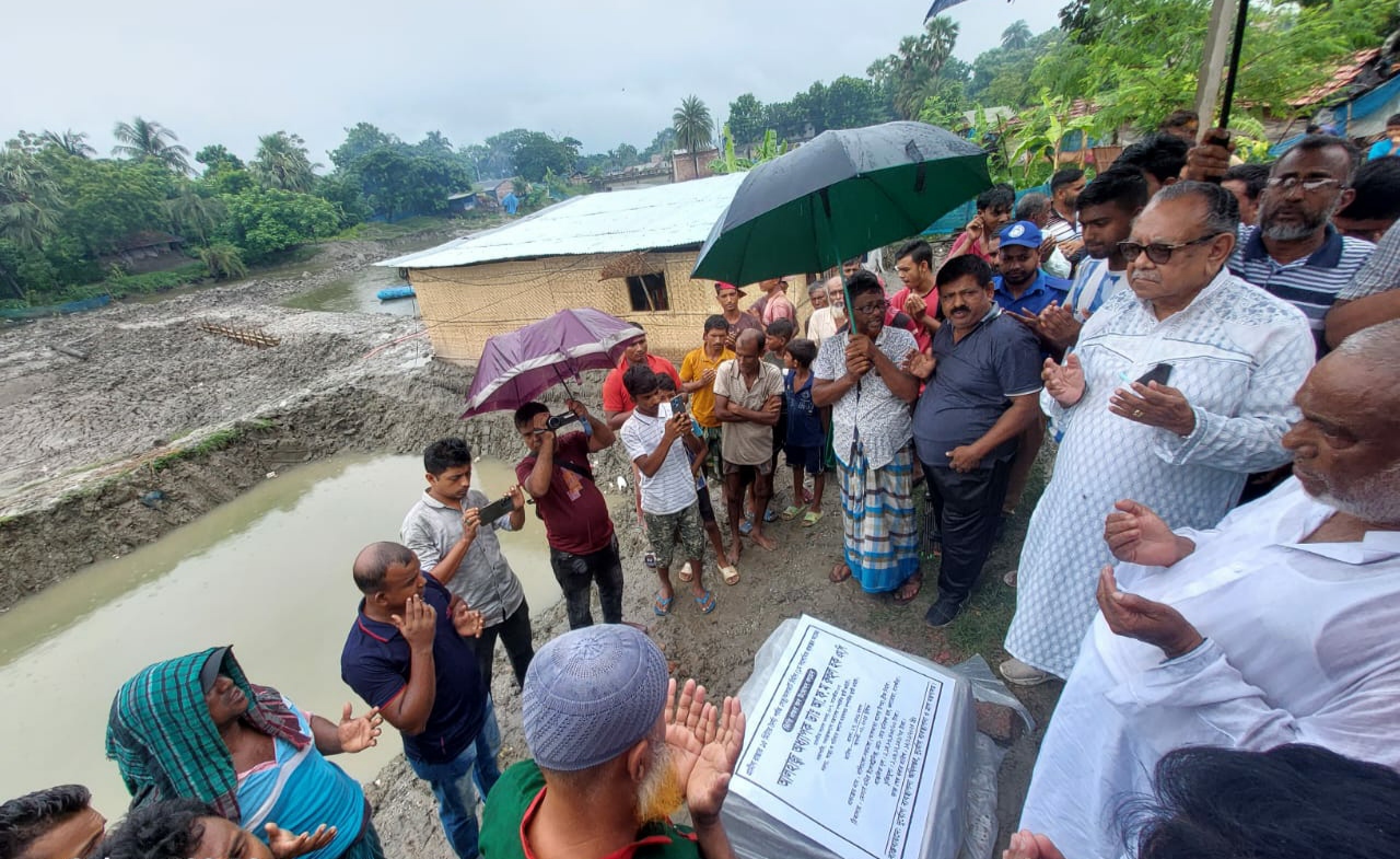 কুলিয়া খালের উপর নবনির্মিত ব্রীজের কাজের উদ্বোধন