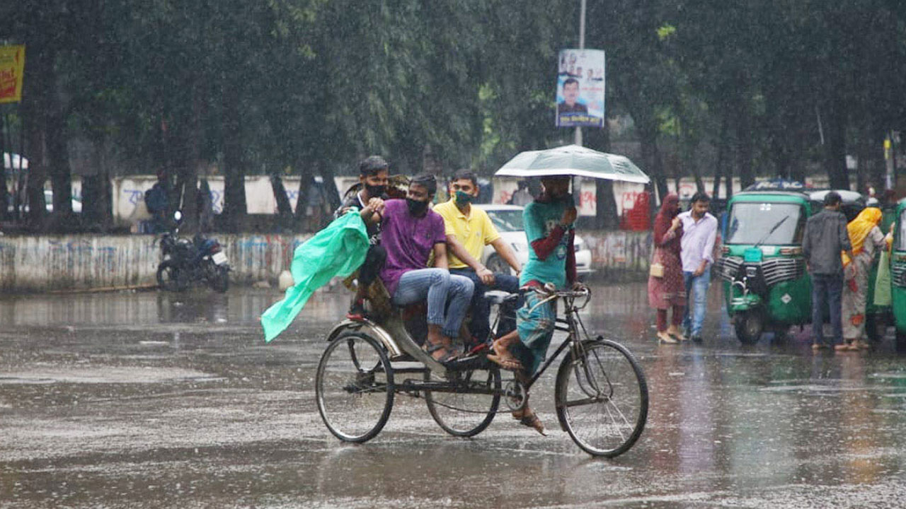 দুপুরের মধ্যে আট অঞ্চলে ঝড়ের আভাস